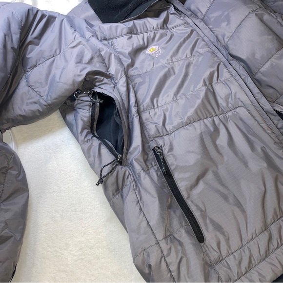 MOUNTAIN HARDWEAR Lightweight Gray Puffer Coat - Picture 7 of 10
